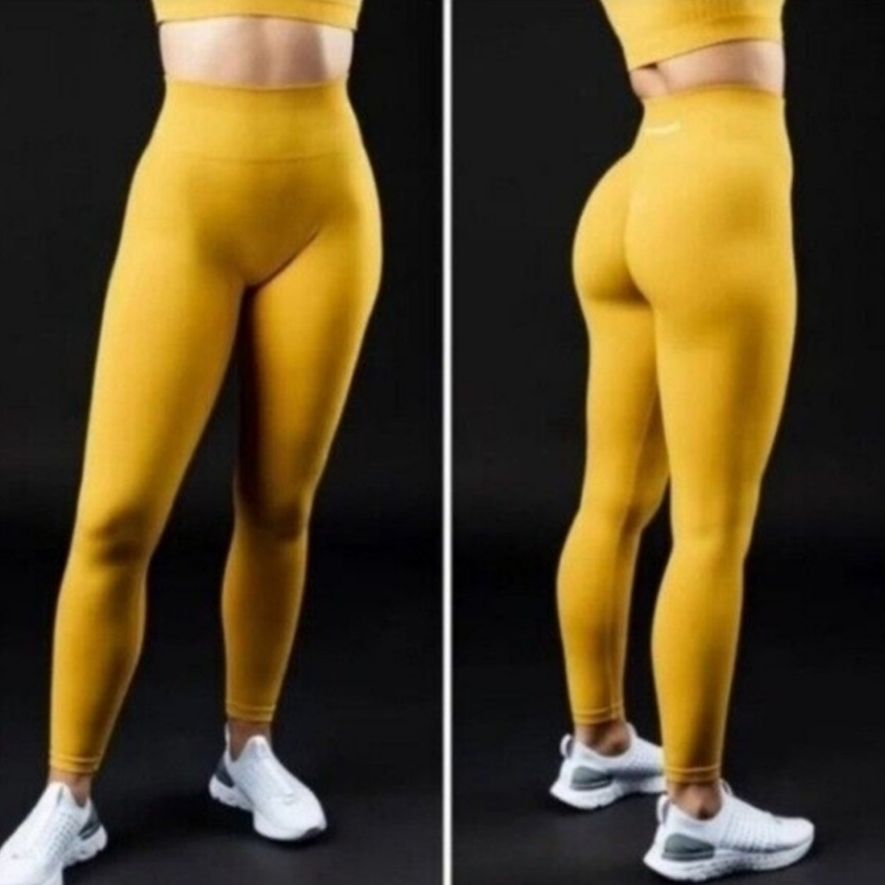 ALPHALETE Yellow Amplify Yellow Leggings